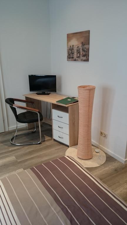 Appartment Am Nordpark Мьонхенгладбах Екстериор снимка